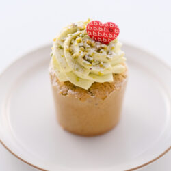 ビー・カップケーキ  ピスタチオ
